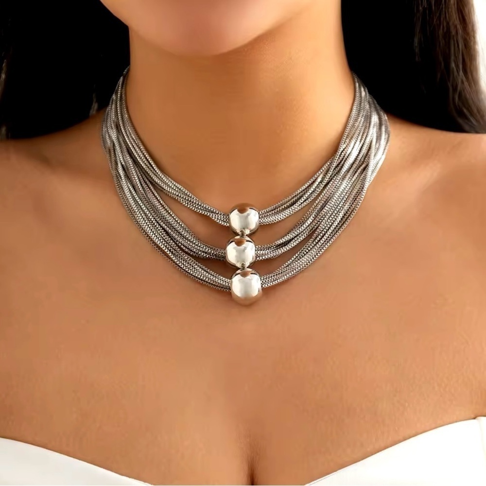 18K White Gold Plated Chunky Thick Layered Chain W/ Exaggerated Beads Necklace - Picture 3 of 7
